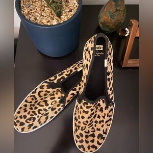 Kate Spade Brown and Black Sneakers Sleek Design